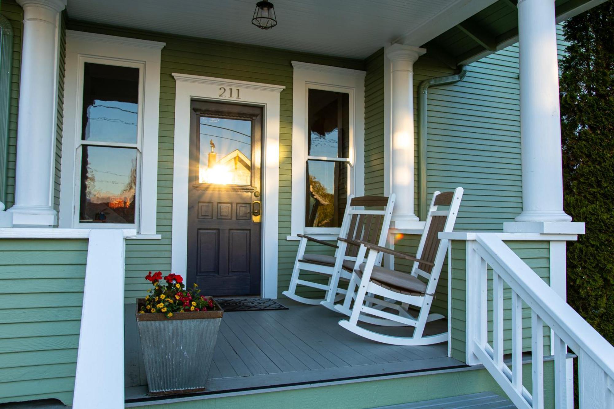 The Pearl Inn Bed And Breakfast Ilwaco Exterior foto